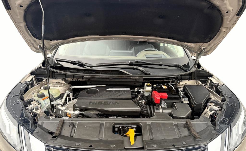 Used 2022 Nissan Rogue Platinum w/ Head-Up Display Package image 26