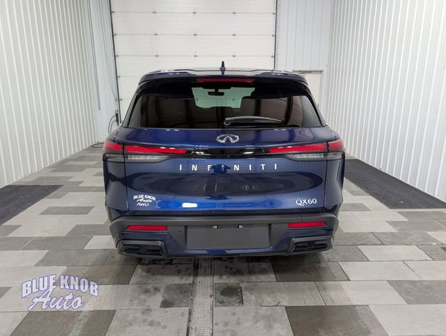 Used 2025 INFINITI QX60 Pure image 3