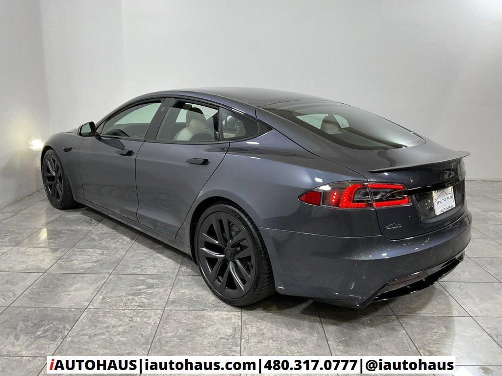 Used 2021 Tesla Model S Plaid image 4