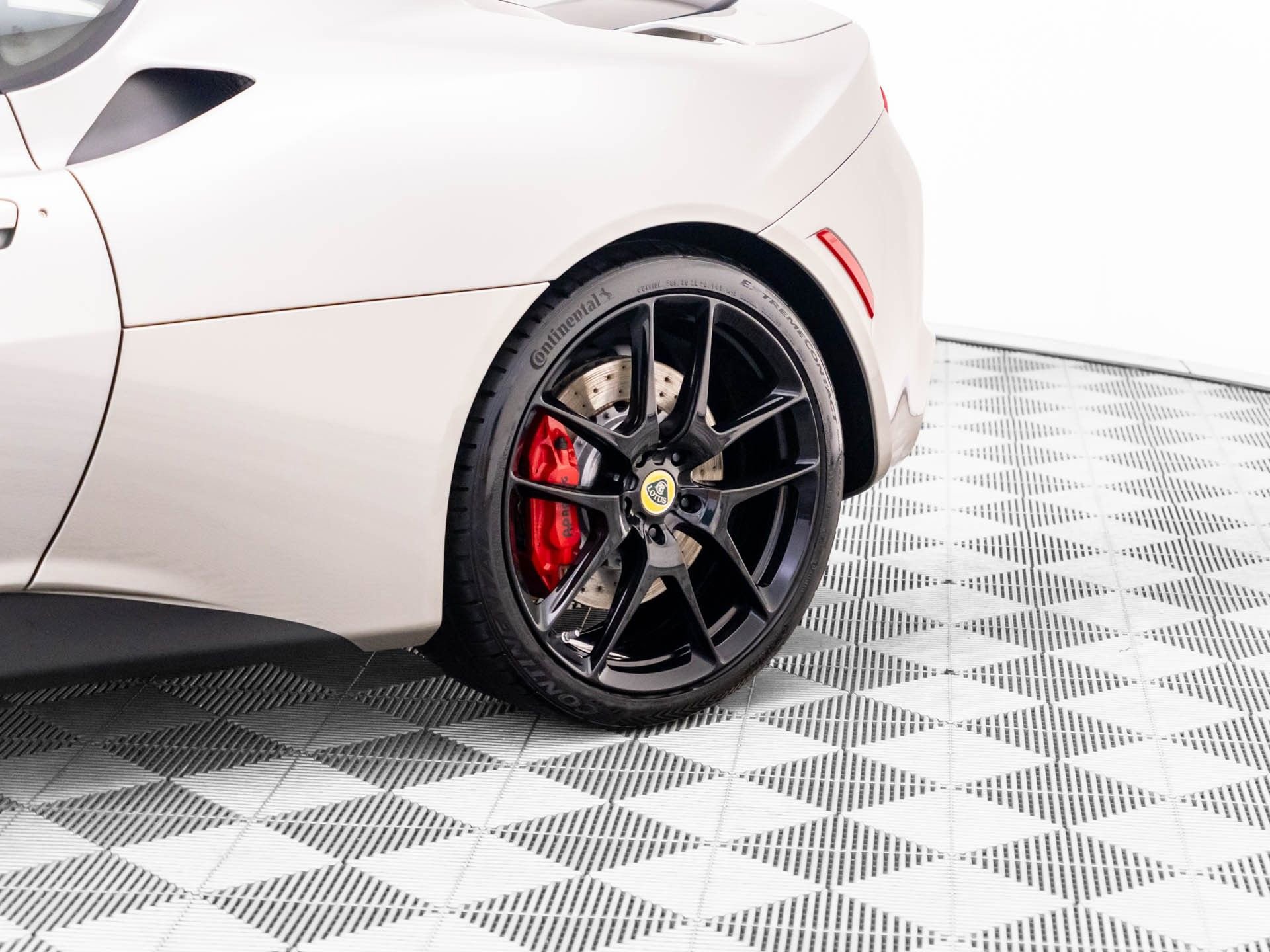 Used 2017 Lotus Evora 400 RWD image 35