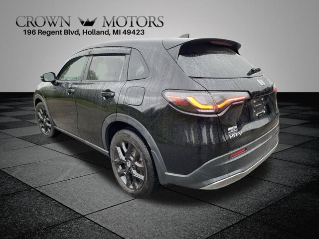 Used 2024 Honda HR-V Sport image 8