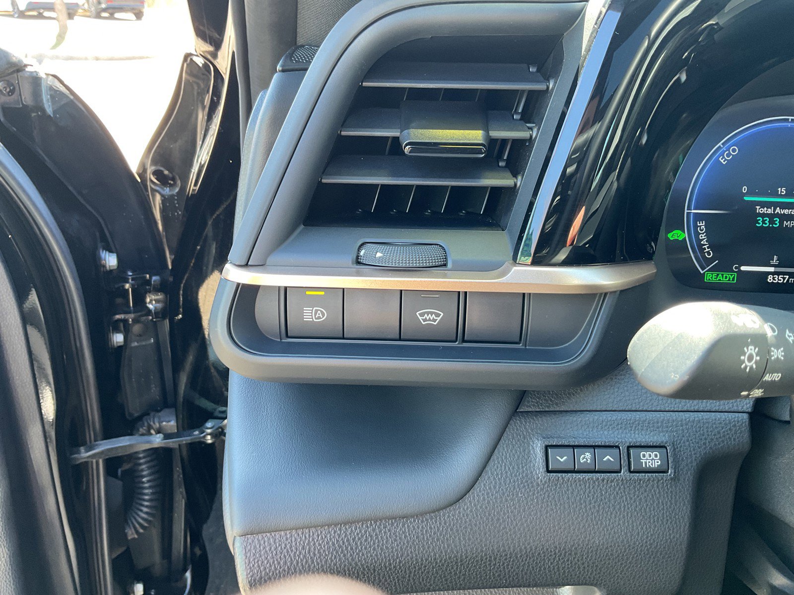 Used 2024 Toyota Crown Platinum image 31