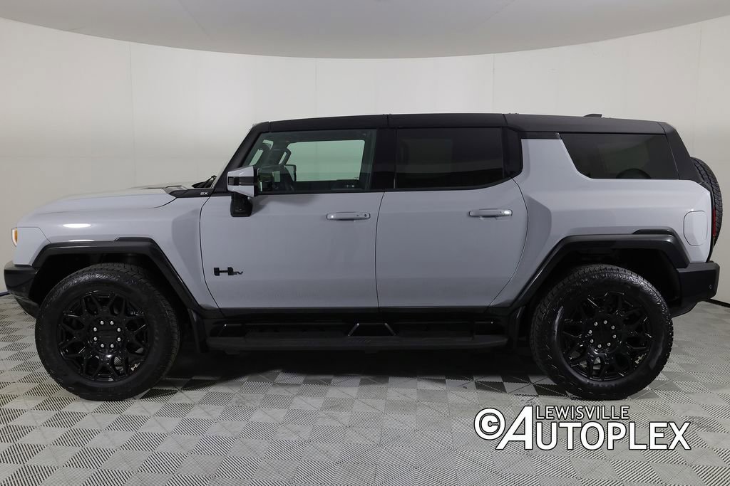 Used 2025 GMC Hummer EV 2X w/ LPO, Dark Essentials Package AWD/4WD image 8