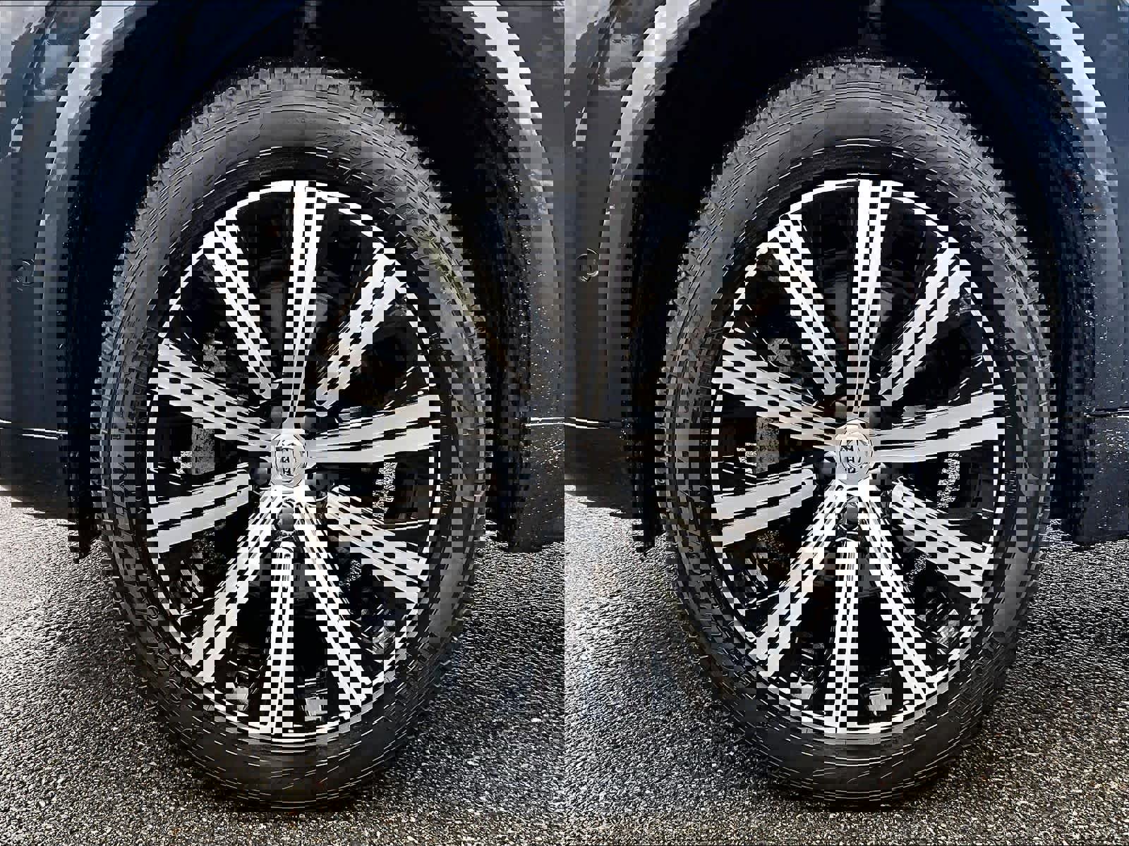 Used 2024 Volvo XC90 B6 Plus w/ Protection Package Premier image 7