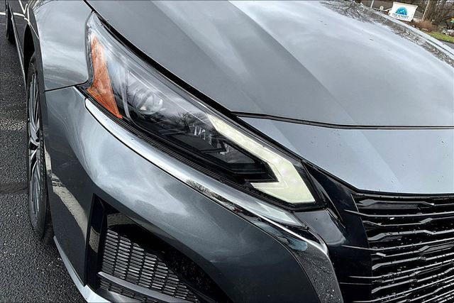 Used 2025 Nissan Altima 2.5 SV image 28