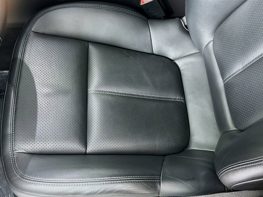 Certified 2021 Porsche Macan image 22