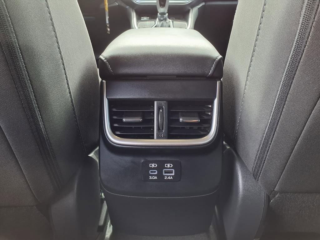 Used 2023 Subaru Outback Premium image 23