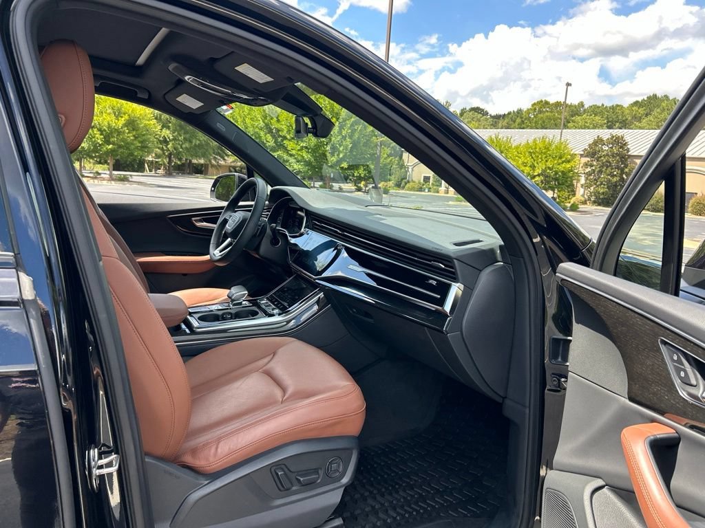 Used 2021 Audi Q7 3.0T Prestige AWD/4WD image 55