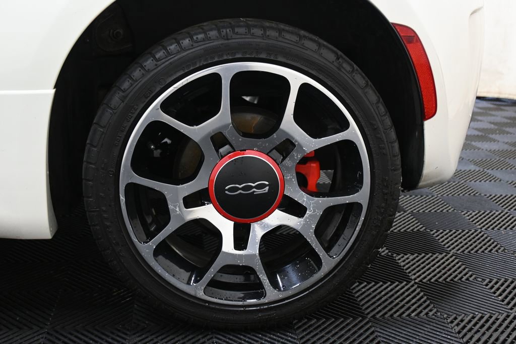 Used 2013 FIAT 500 Turbo w/ Beats Audio Pkg FWD image 22