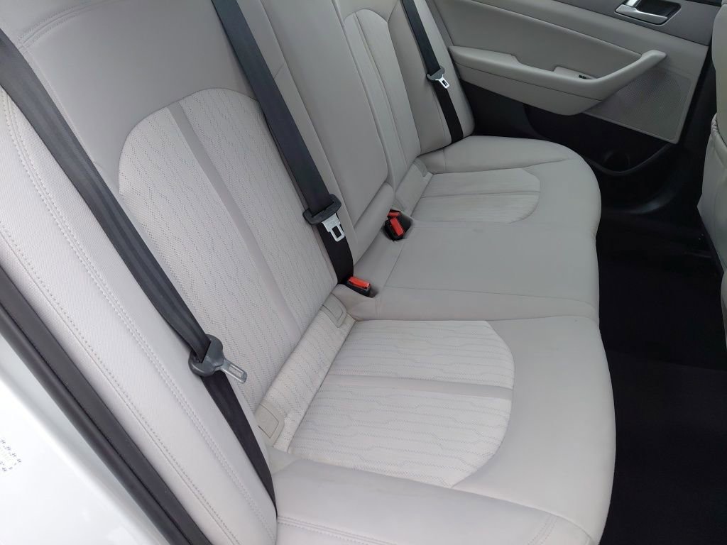 Used 2016 Hyundai Sonata SE image 26