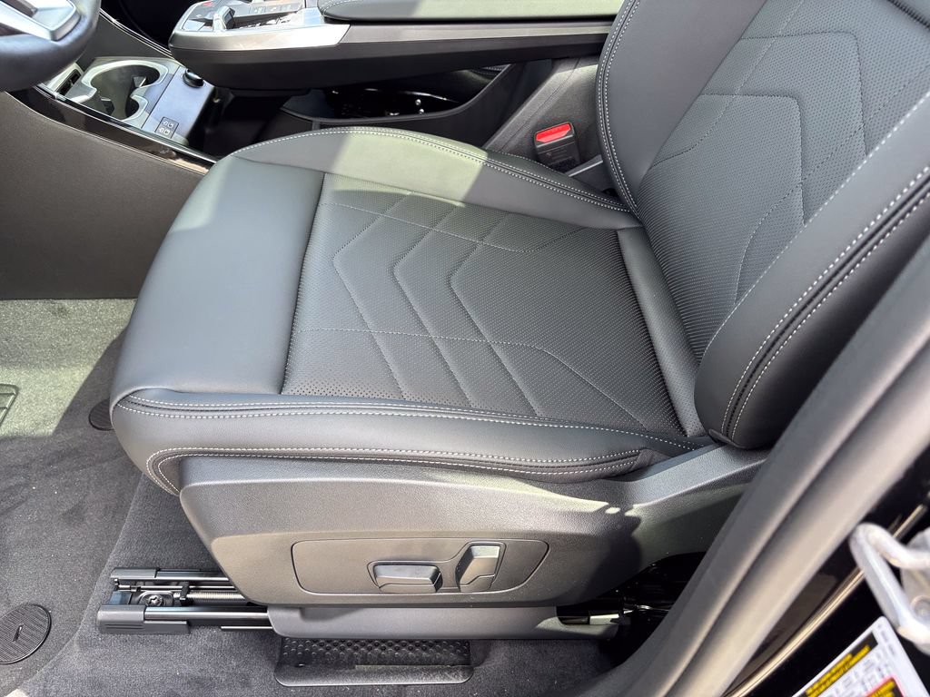 New 2026 BMW X1 xDrive28i w/ Technology Package AWD/4WD image 14
