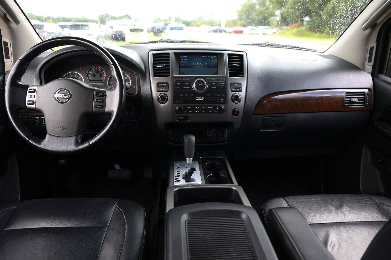 Used 2010 Nissan Armada Titanium RWD image 21