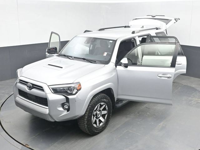 Used 2021 Toyota 4Runner TRD Off-Road AWD/4WD image 49