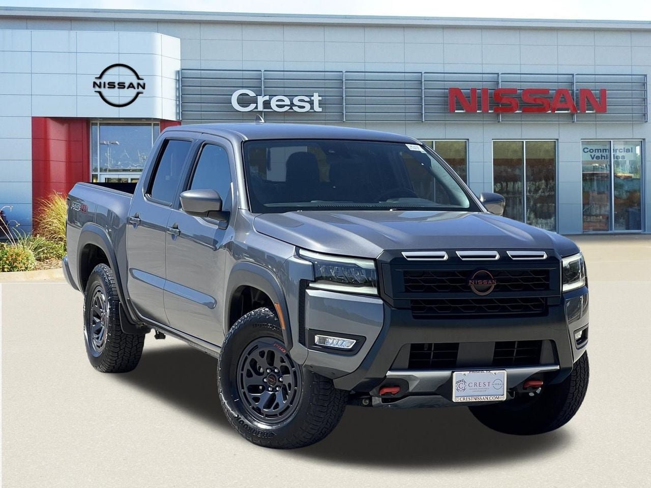 Used 2026 Nissan Frontier PRO-4X AWD/4WD image 1