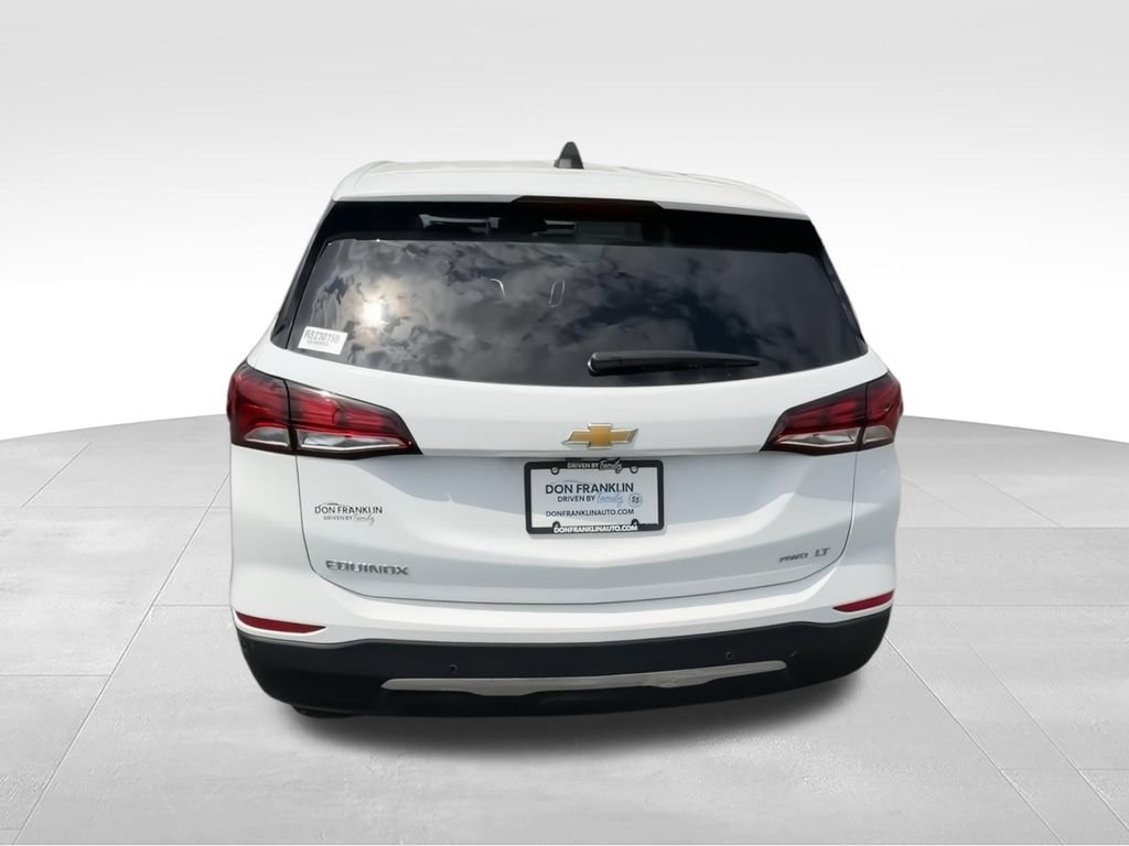 Used 2024 Chevrolet Equinox LT w/ Driver Convenience Package AWD/4WD image 7