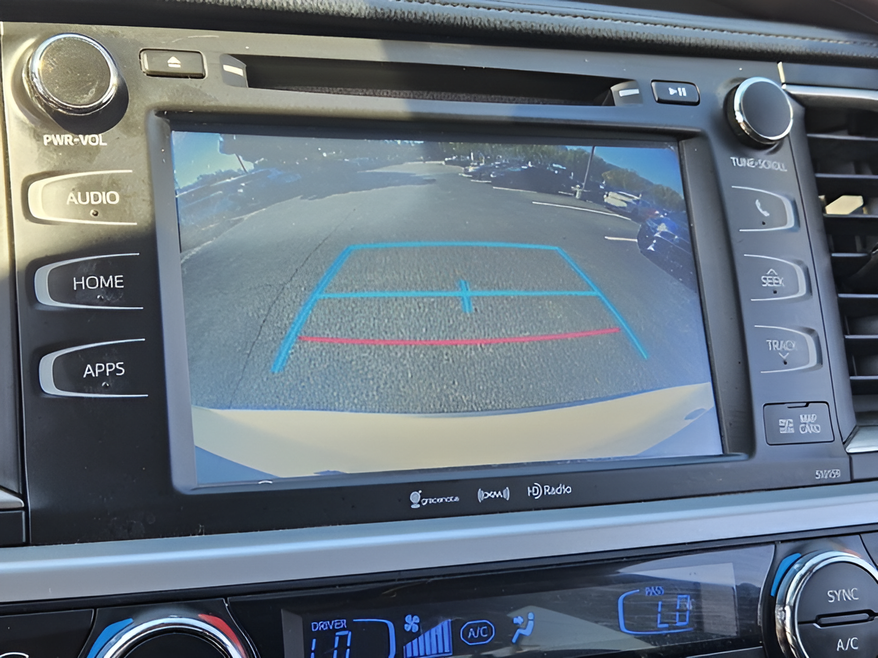 Used 2016 Toyota Highlander XLE AWD/4WD image 21
