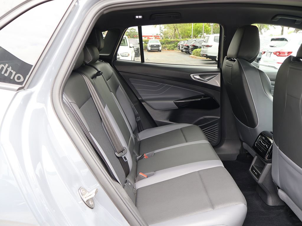 Used 2023 Volkswagen ID.4 S RWD image 40
