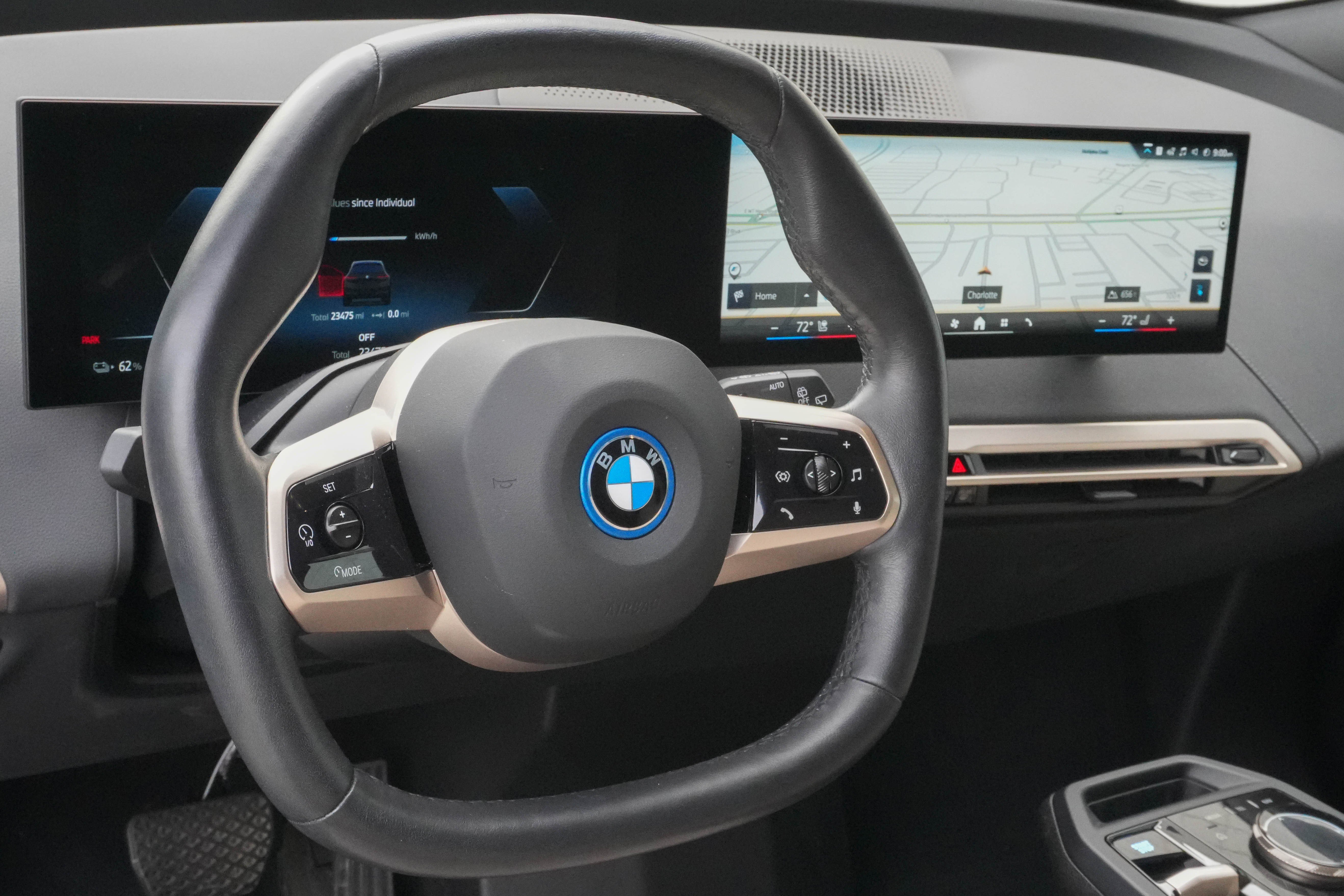 Certified 2024 BMW iX xDrive50 w/ Premium Package image 10