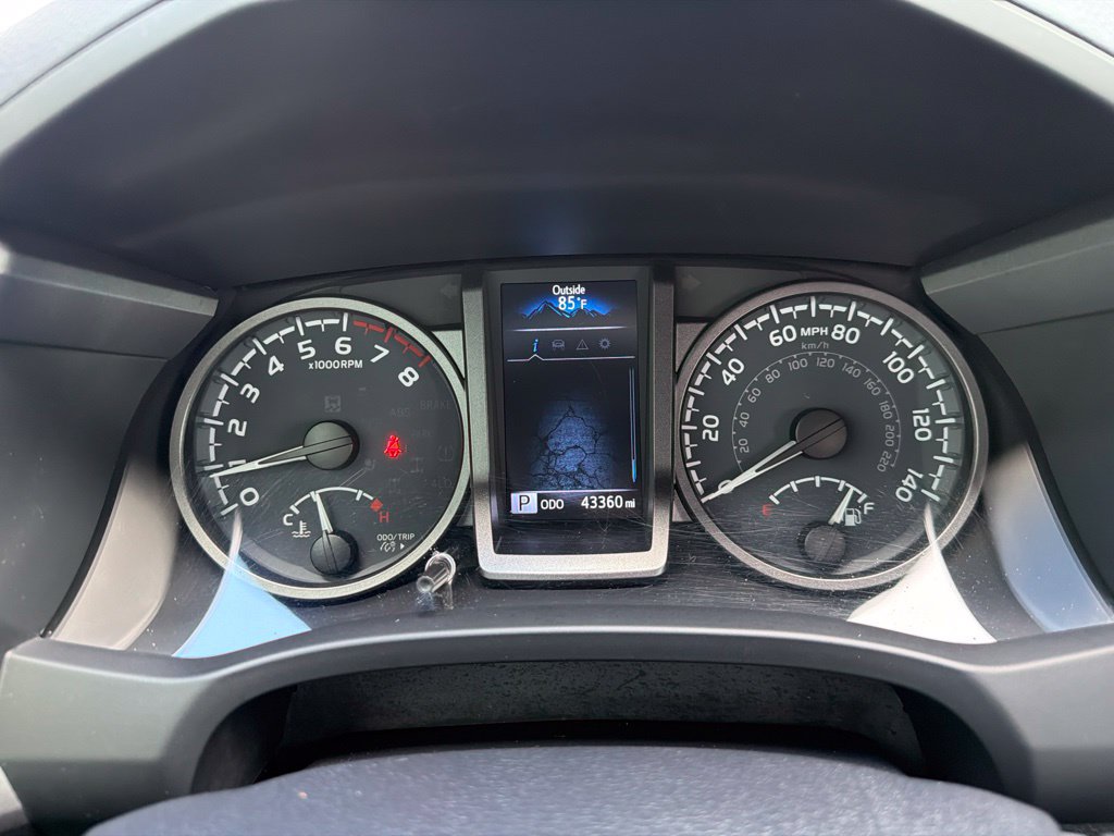 Used 2023 Toyota Tacoma TRD Sport RWD image 57