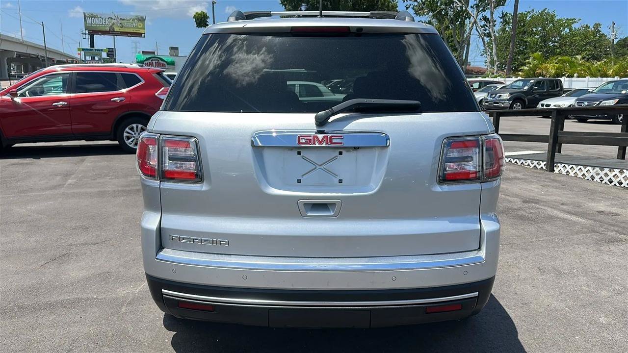 Used 2014 GMC Acadia SLE FWD image 8