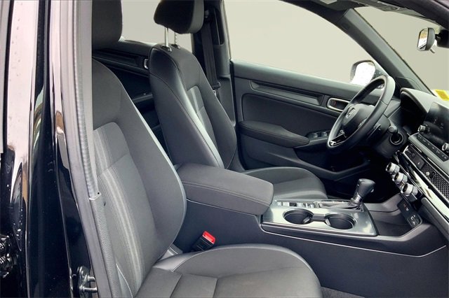 Used 2023 Honda Civic Sport image 7