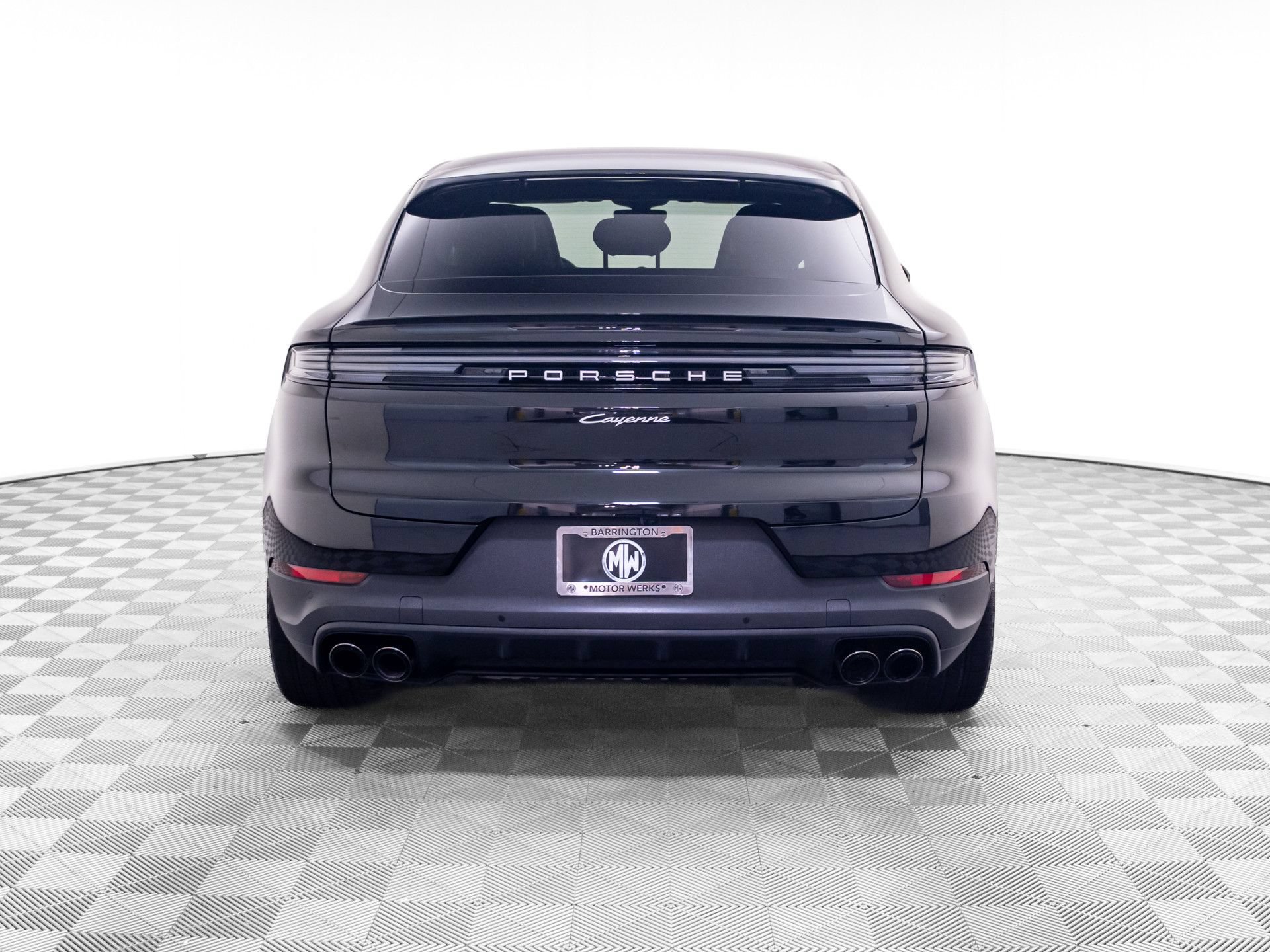 Certified 2025 Porsche Cayenne E-Hybrid Coupe AWD/4WD image 10