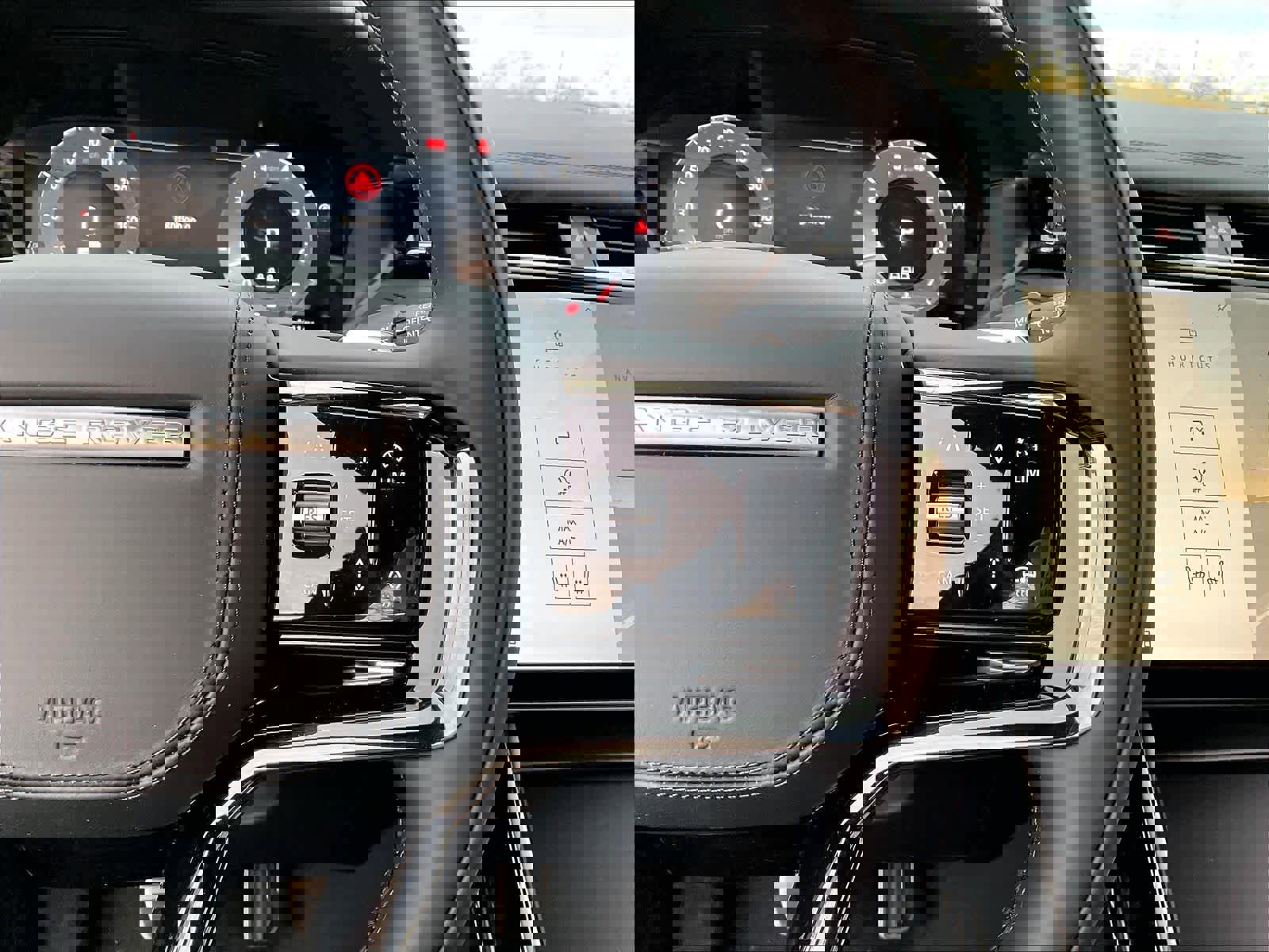 New 2026 Land Rover Range Rover Velar Dynamic SE image 18