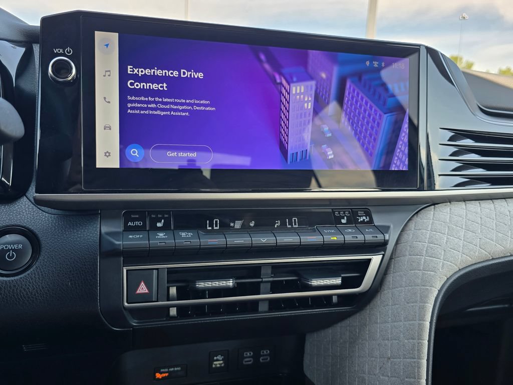 Certified 2025 Toyota Camry XLE AWD/4WD image 30