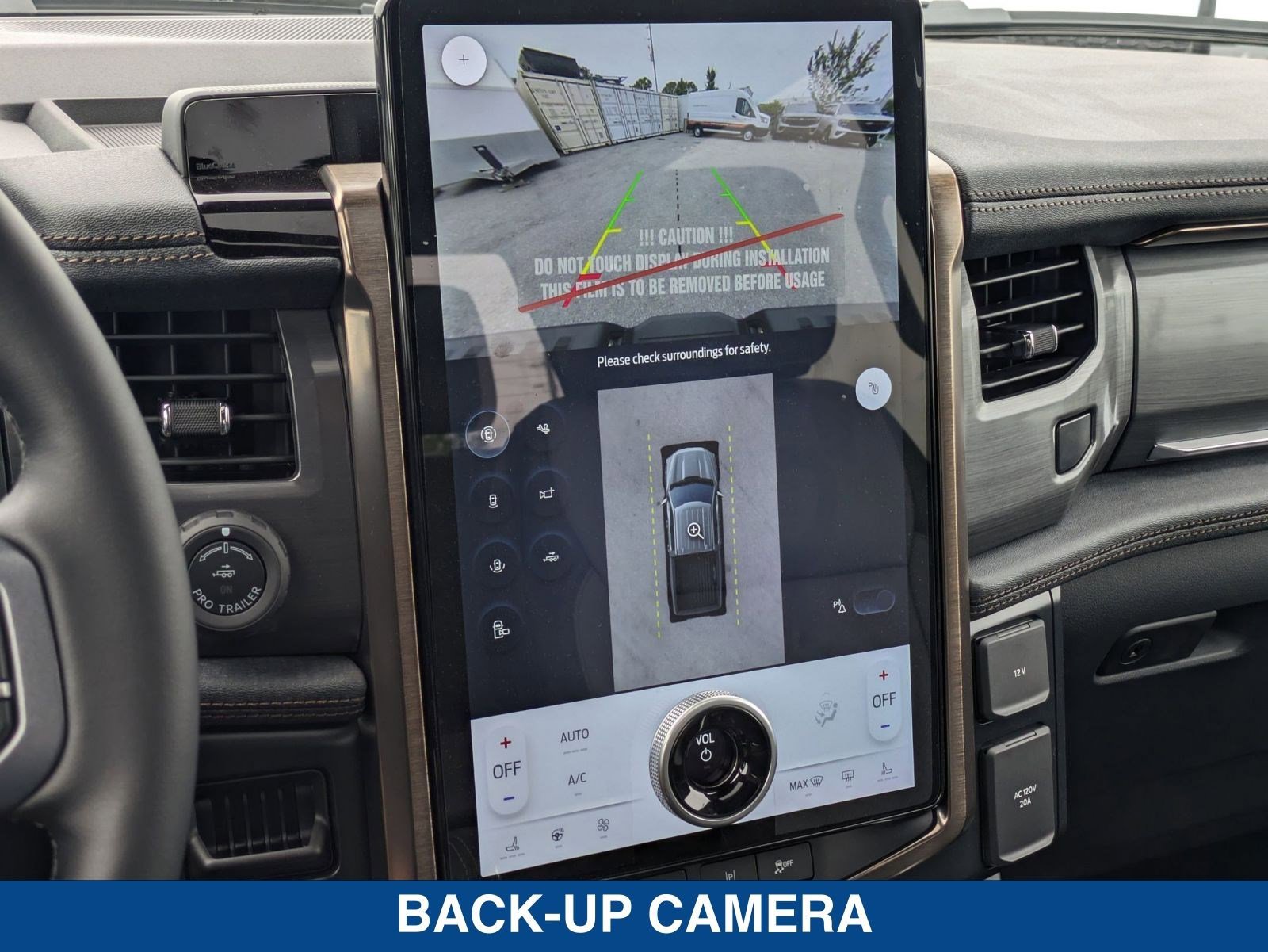 New 2025 Ford F150 Lightning Lariat image 32