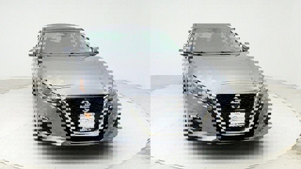 Used 2022 Nissan Altima 2.5 S image 2