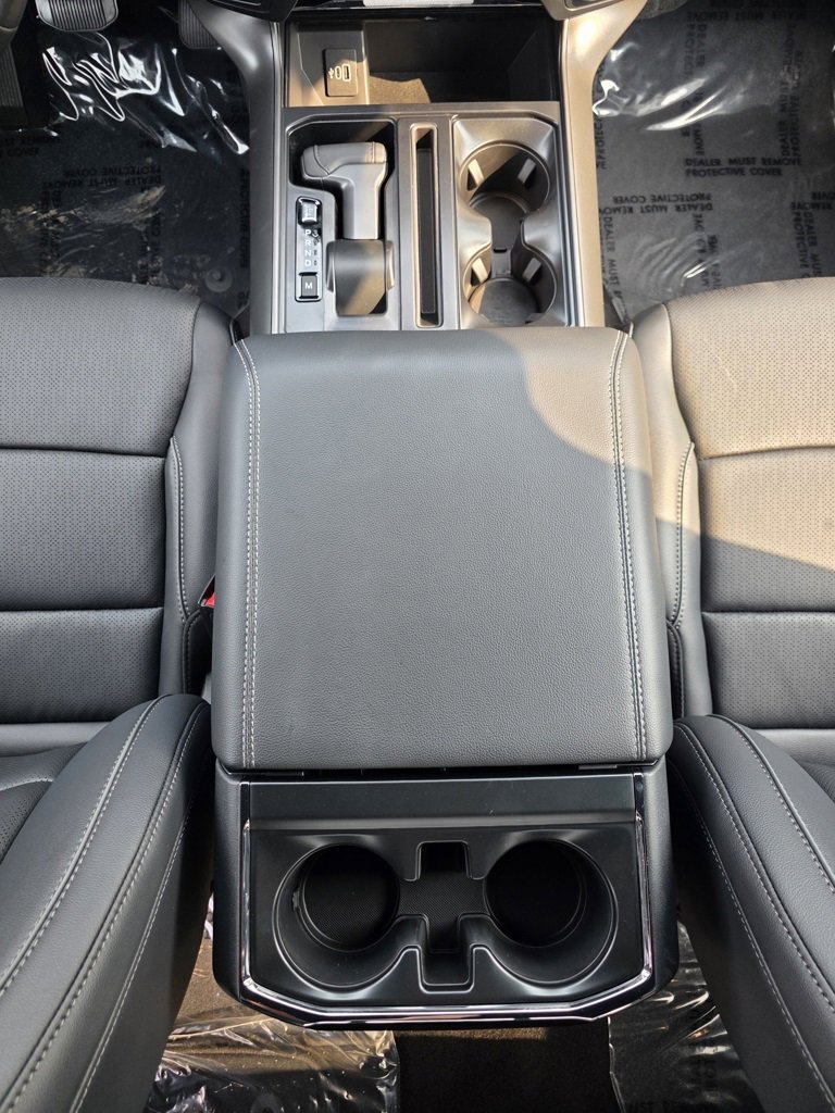 New 2025 Ford F150 Lariat w/ Equipment Group 501A Mid image 19