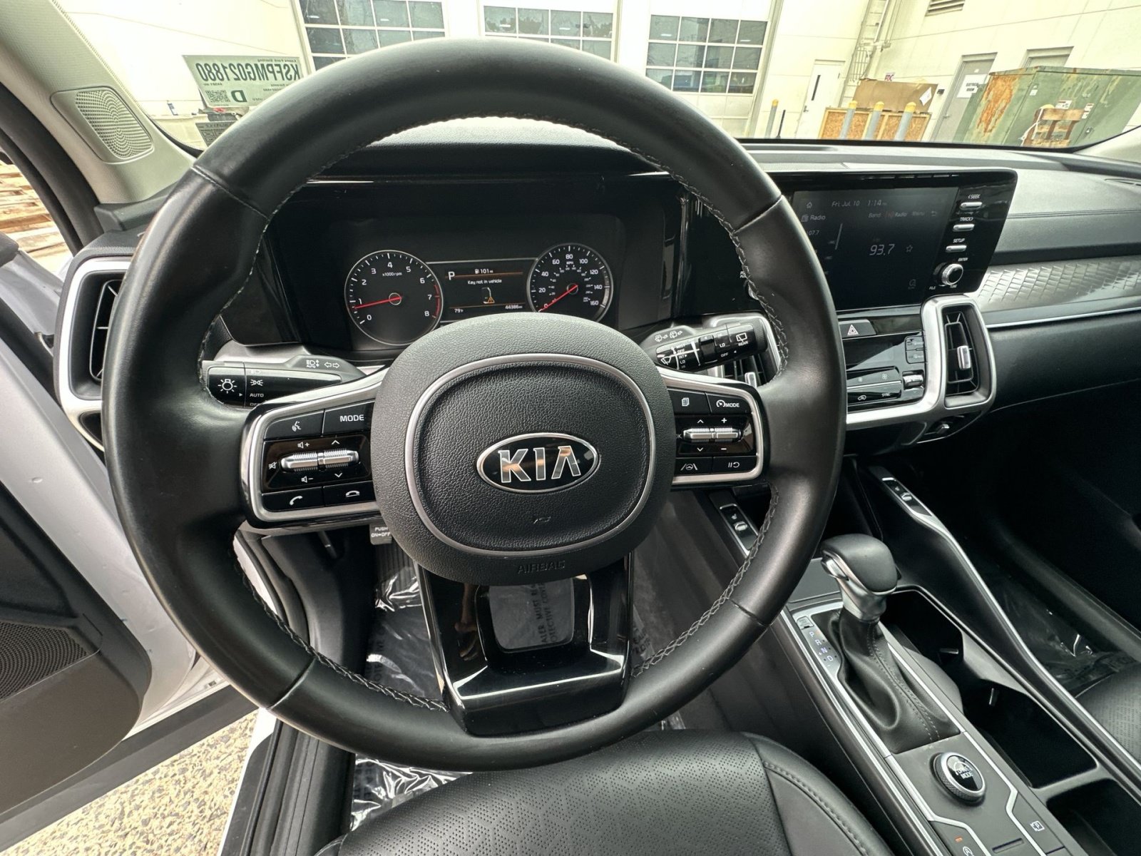 Used 2021 Kia Sorento S FWD image 17