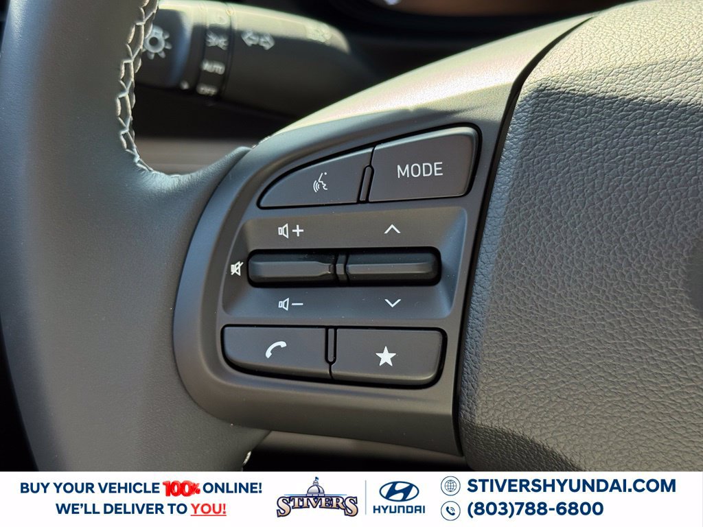 New 2026 Hyundai Venue SEL FWD image 25