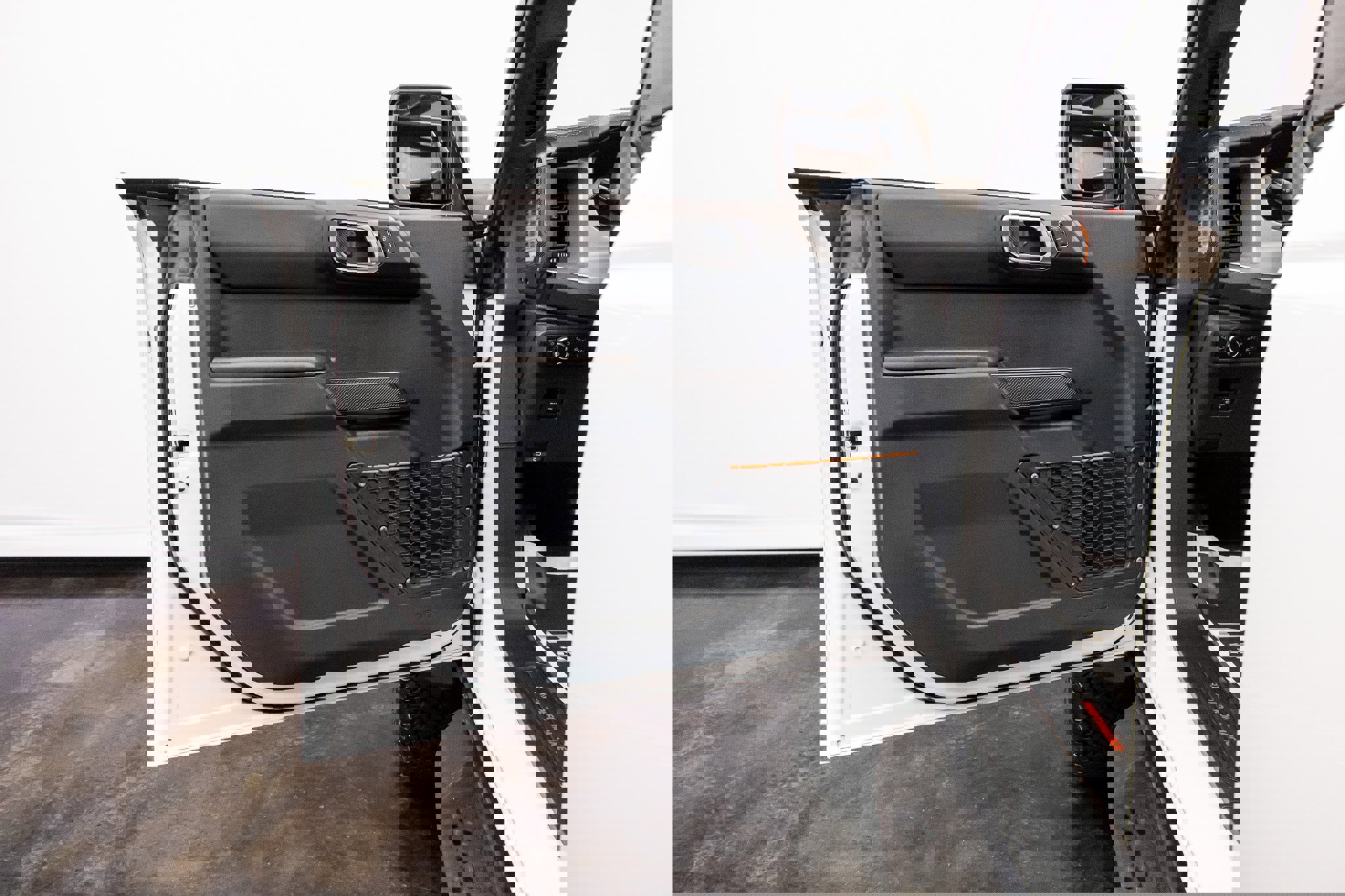 Used 2024 Ford Bronco Raptor w/ Interior Carbon Fiber Pack 6 image 28