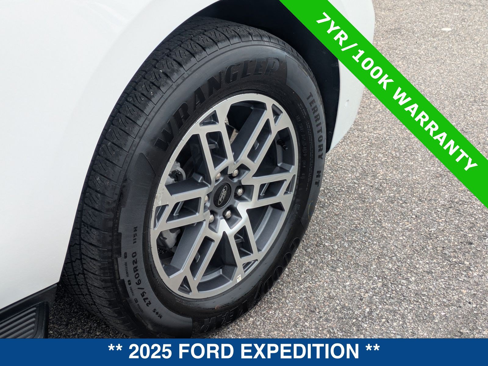 Certified 2025 Ford Expedition Active RWD image 13