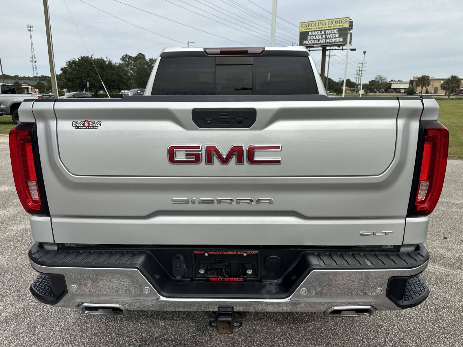 Used 2019 GMC Sierra 1500 SLT w/ SLT Premium Plus Package AWD/4WD image 5