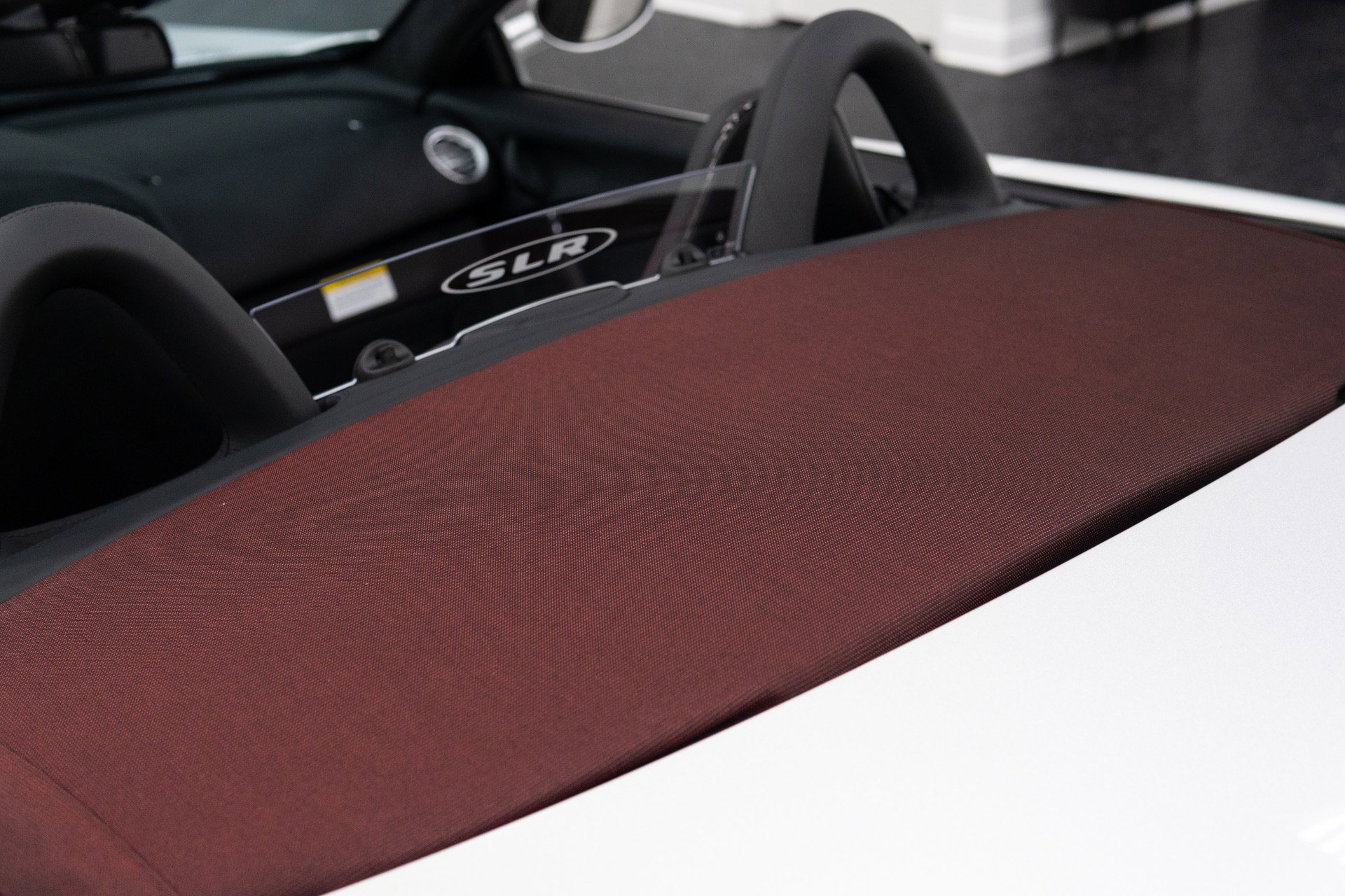 Used 2009 Mercedes-Benz SLR image 26