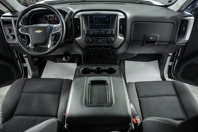 Used 2018 Chevrolet Silverado 1500 LT w/ LT Eassist Package image 22