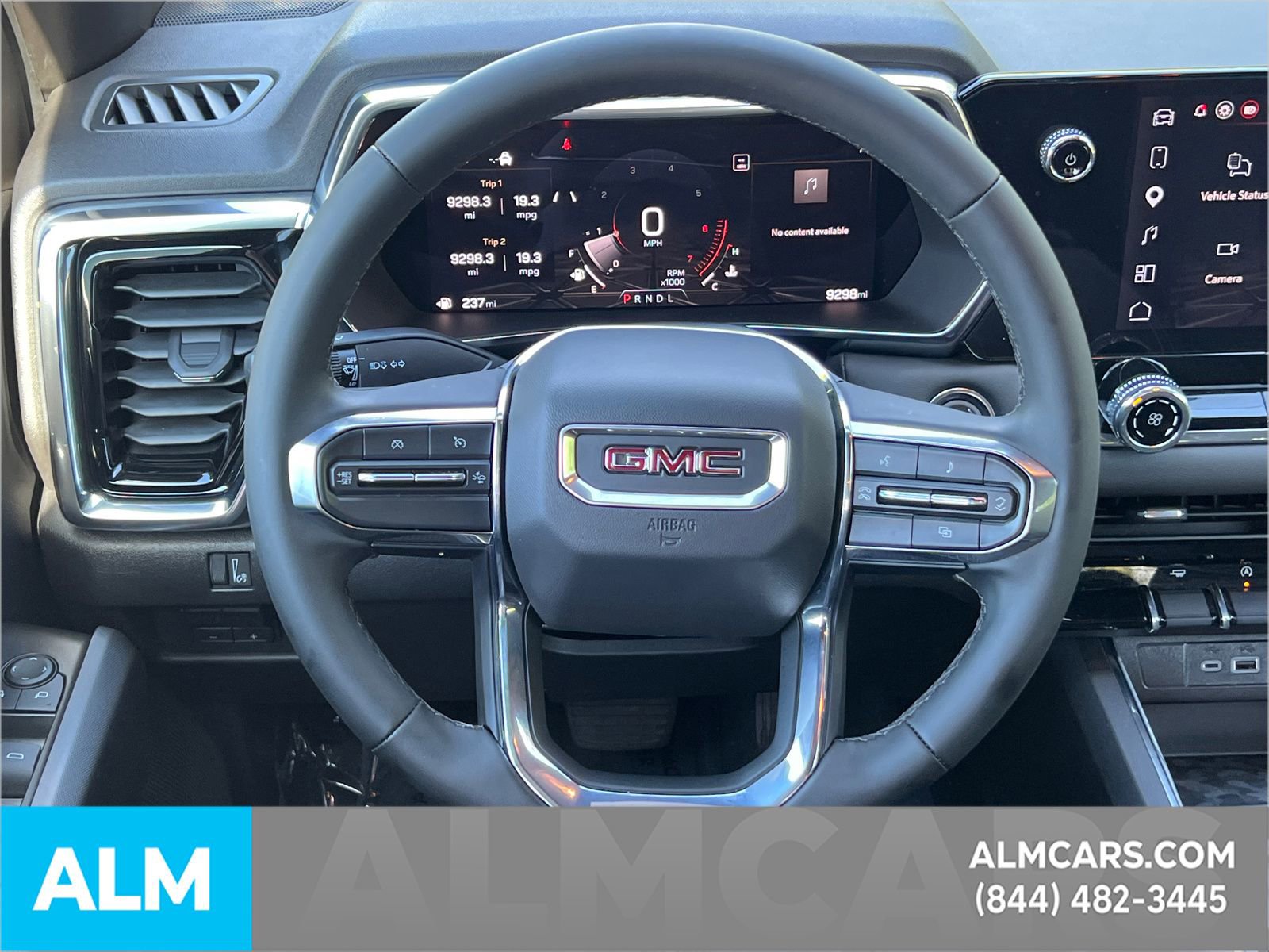 Used 2025 GMC Canyon Elevation image 28