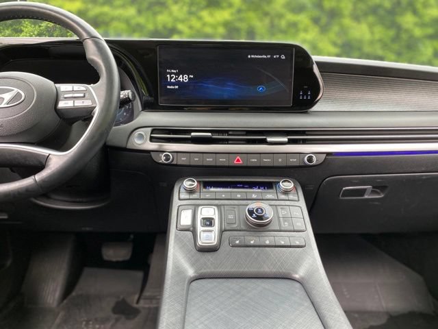 Used 2024 Hyundai Palisade Limited AWD/4WD image 26