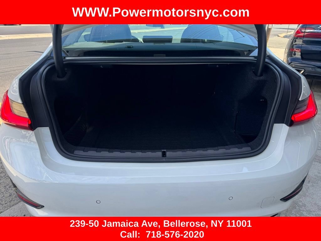Used 2021 BMW 330i xDrive Sedan w/ Convenience Package AWD/4WD image 13
