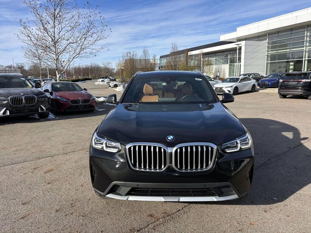 Certified 2022 BMW X3 xDrive30i w/ Premium Package 2 (ZPA) image 2