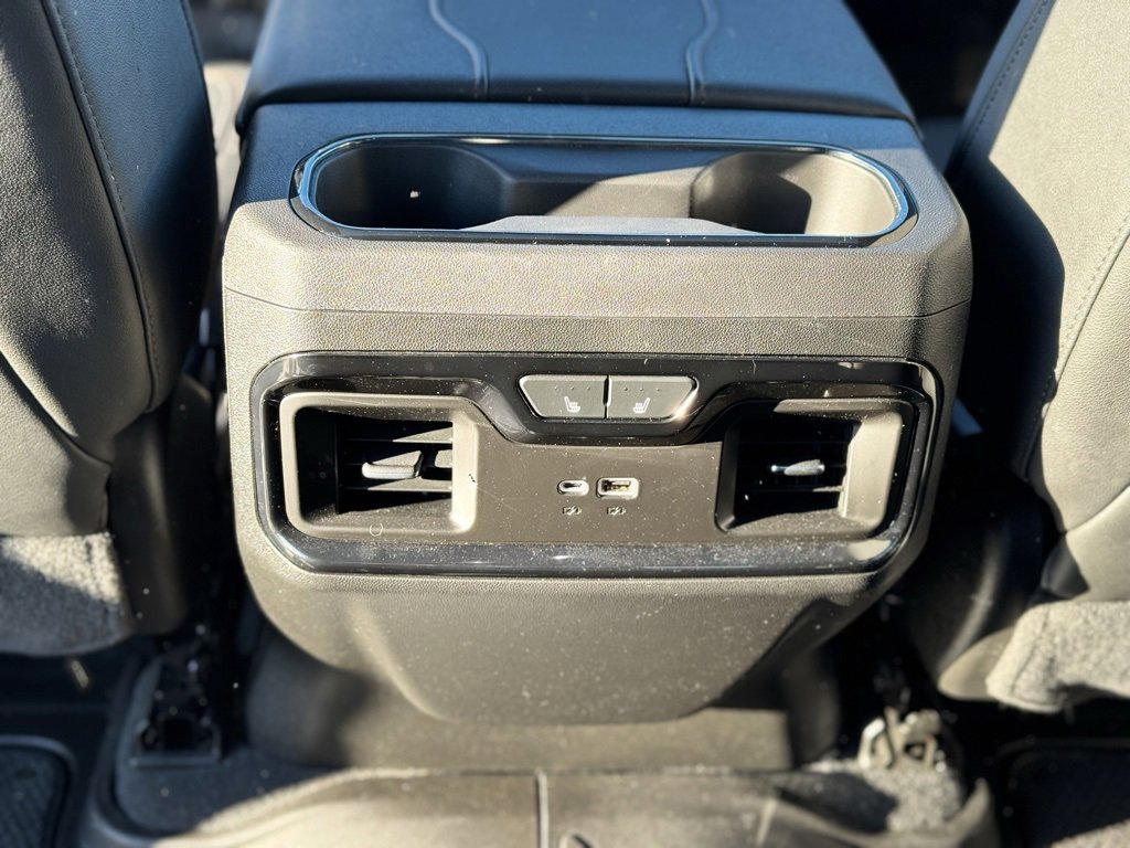 Used 2024 GMC Sierra 1500 AT4 w/ AT4 Premium Package image 24
