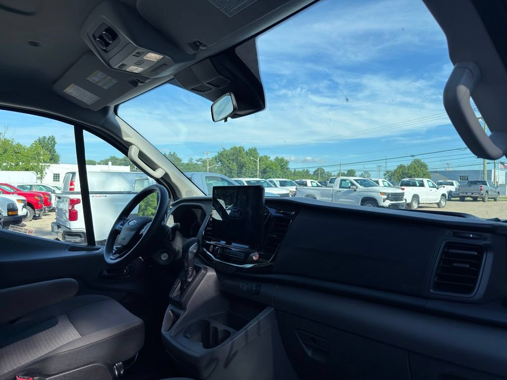 Used 2024 Ford Transit 350 XLT RWD image 34
