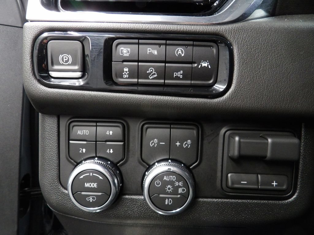 Used 2026 GMC Yukon Denali w/ Denali Reserve Package AWD/4WD image 56