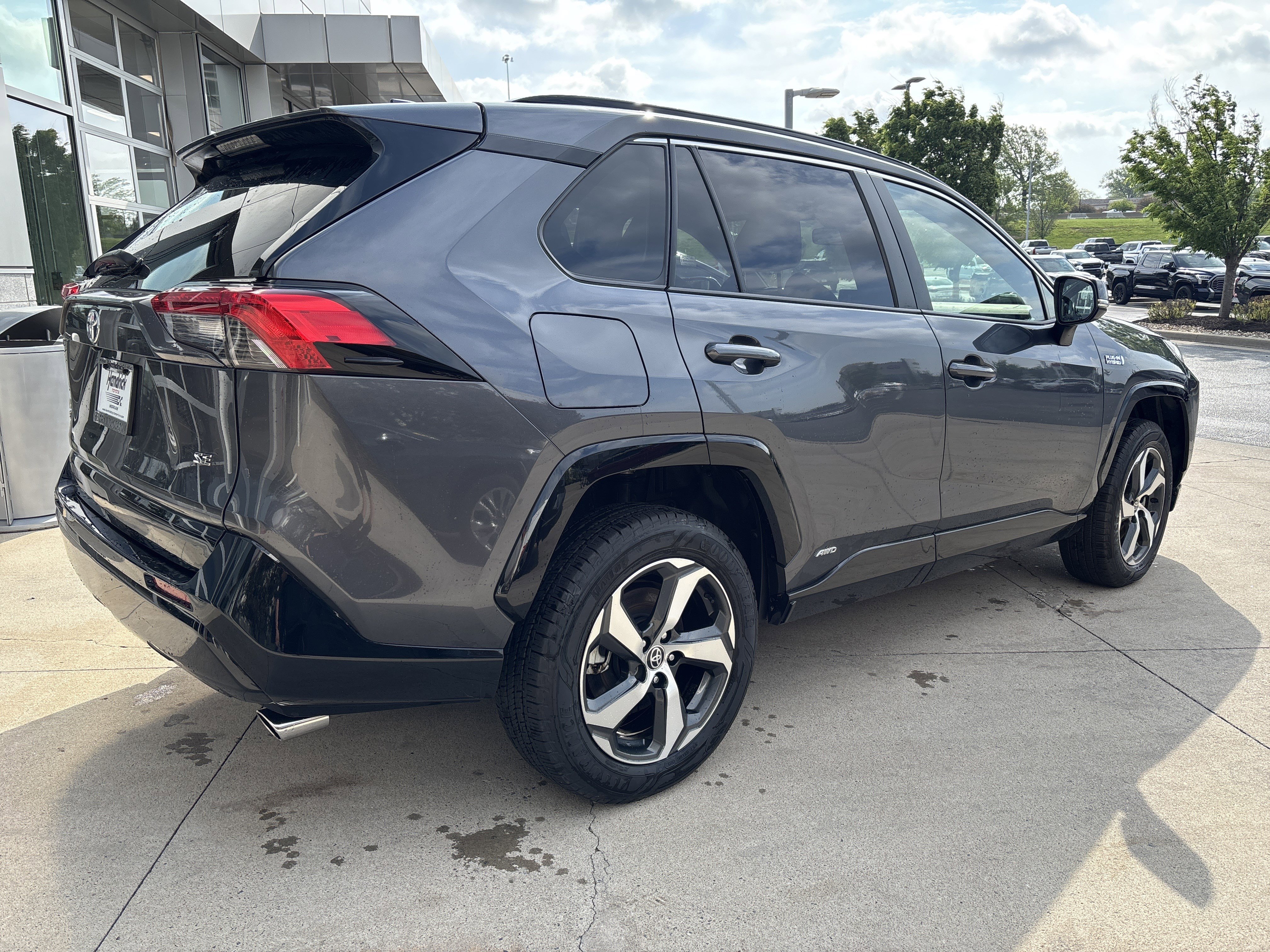 Used 2023 Toyota RAV4 SE AWD/4WD image 13