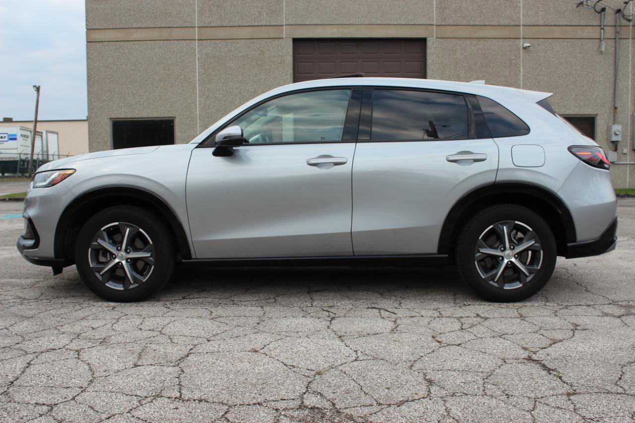 Used 2025 Honda HR-V EX-L image 4
