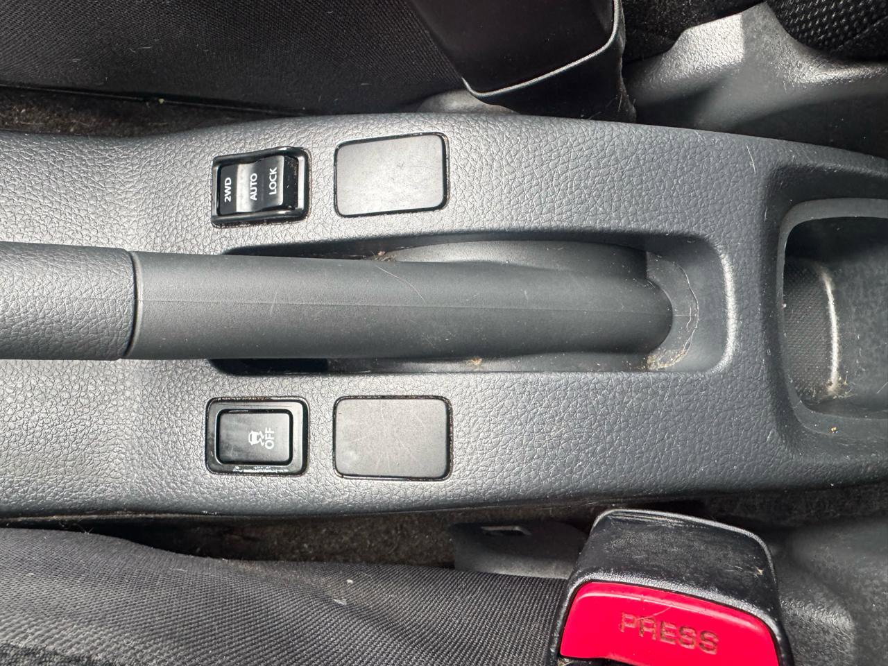 Used 2012 Suzuki SX4 Premium AWD/4WD image 17