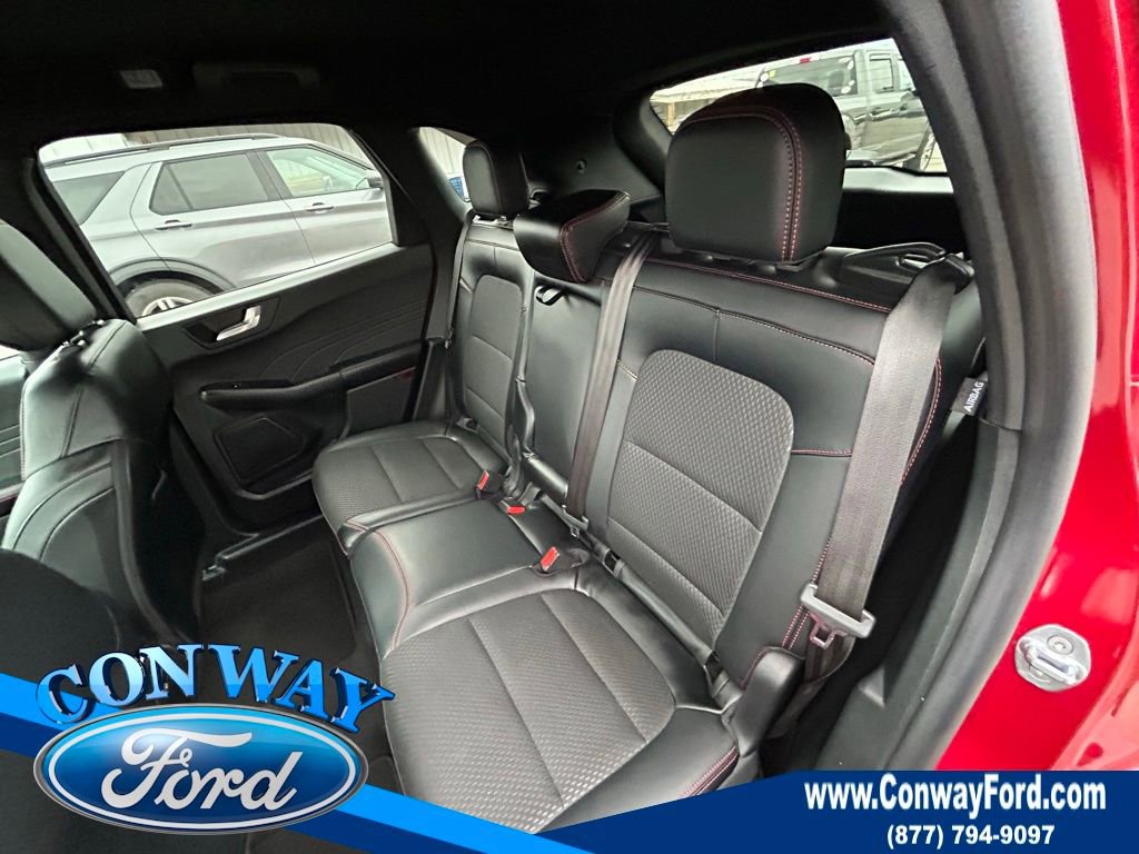 Used 2025 Ford Escape ST-Line Elite image 18