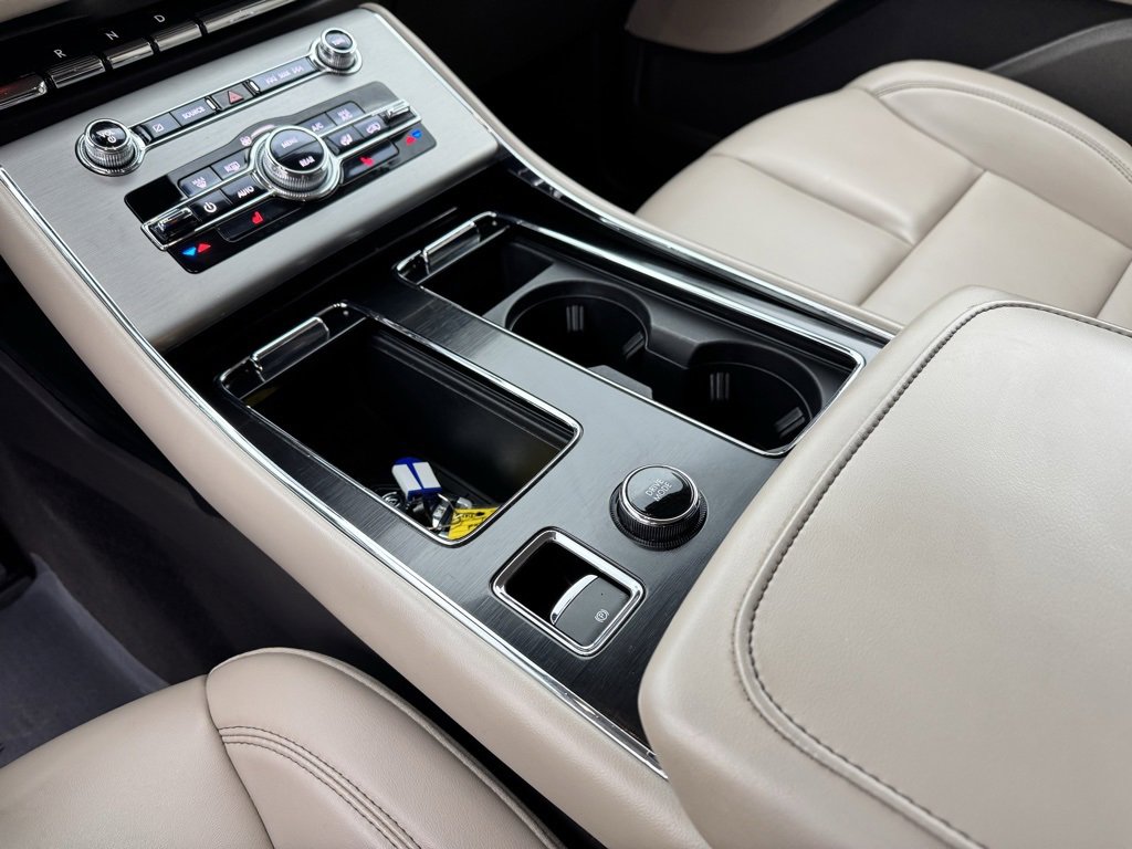 Used 2021 Lincoln Aviator 2WD image 34